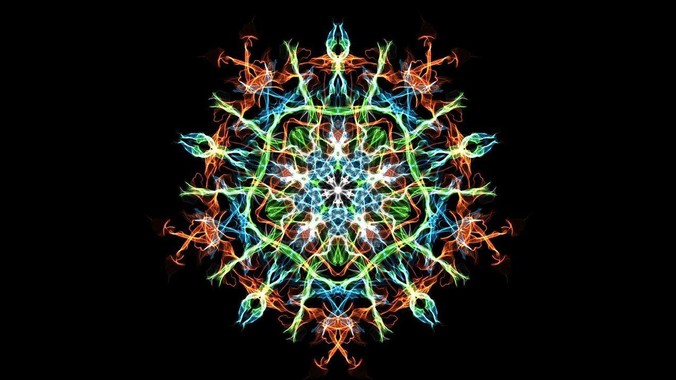 ***拍大尺度片子时摄影师不会看光吗？